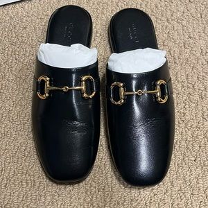Gucci Loafers - size 39